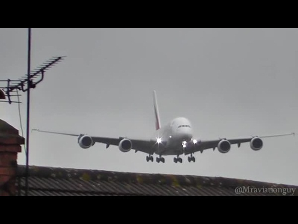 شاهد مناورة قائد طائرة الإمارات لتفادي الاصطدام بسبب الرياح القوية